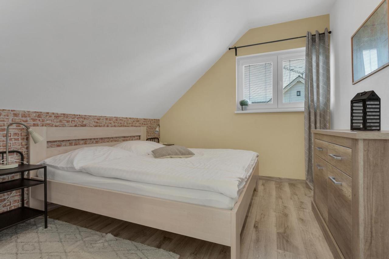 Family Apartments Klinovec Loučná pod Klínovcem Zewnętrze zdjęcie