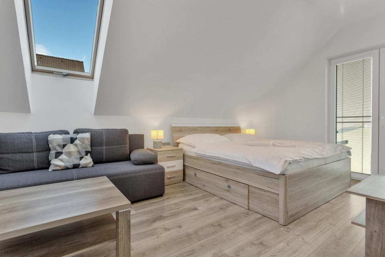 Family Apartments Klinovec Loučná pod Klínovcem Zewnętrze zdjęcie